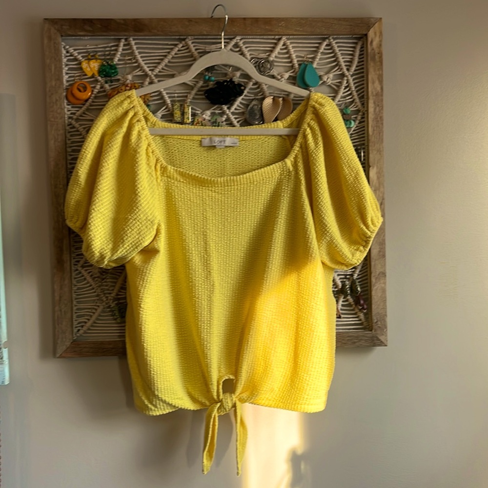 Loft | ruffled short sleeve | sunshine yellow | square neck | size XL Petite